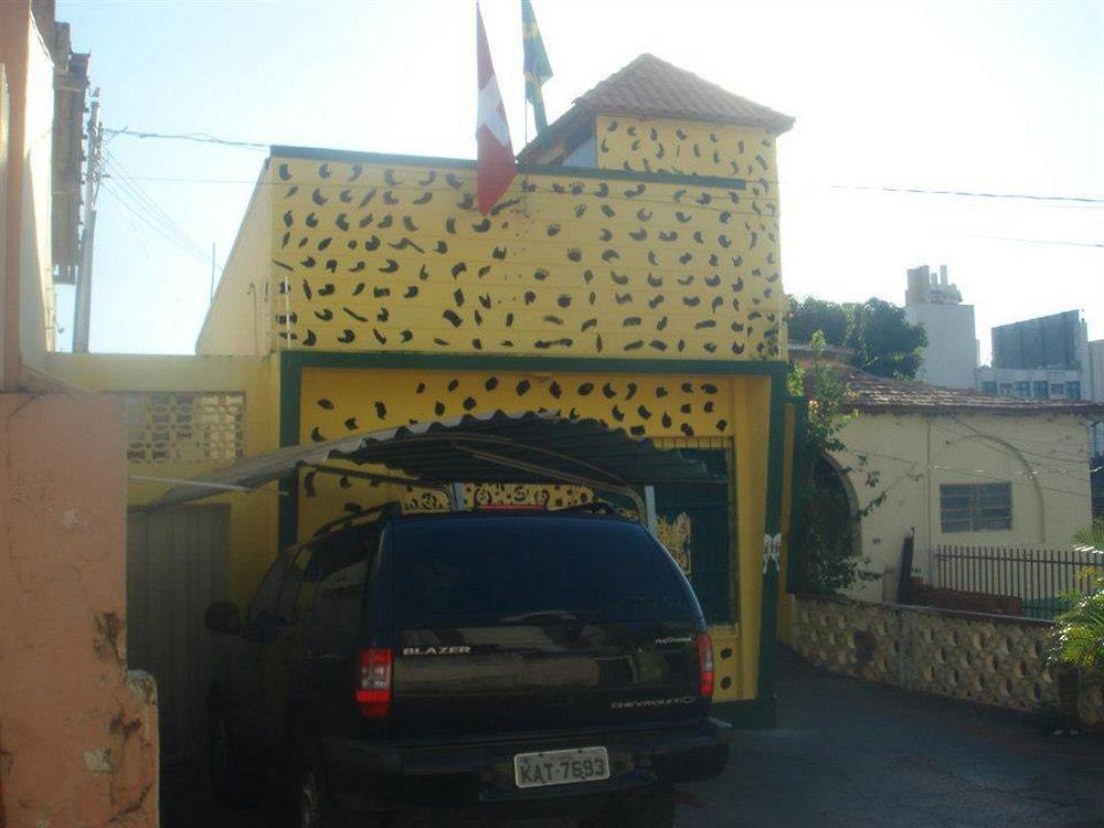 Hotel Pousada And Safari Куаба Екстериор снимка